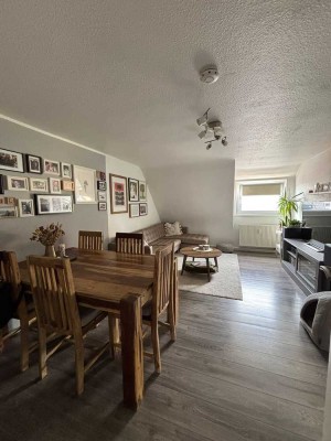 4 1/2-Zimmer Maisonette 91 qm in Stuttgart Feuerbach im 2. OG eines gepflegten Mehrfamilienhauses