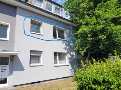 Modernisierte 3-Raum-Wohnung mit Balkon in Köln Wahnheide