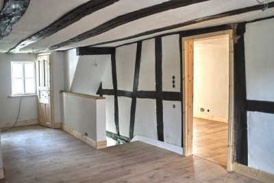 Ökologisch kernsaniertes Fachwerkhaus  6-Zimmer in Schlangenbad