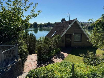 Einfamilienhaus mit ELW am Trentsee mit Schlossblick und Steg, provisionsfrei