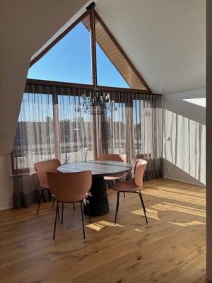 **DAS HIGHLIGHT 2025** 100 % WOHLFÜHLWOHNEN | 2-Zi.-DG-Whg. in BESTLAGE | BALKON | EBK