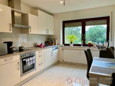 **TRAUMWOHNUNG FÜR´S TÄGLICH SANFTE ERWACHEN**Schicke 3 Zi. Wohnung mit Balkon in Oberhauen-Alstaden