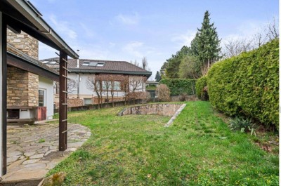 Großzügiges Mehrfamilienhaus in idyllischer Grünruhelage mit vielseitigen Nutzungsmöglichkeiten