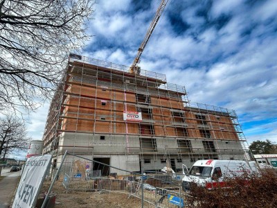 * * * PROVISIONSFREI * * * Neue Perspektiven: Traumhafte Dachgeschosswohnung mit Balkon in Wels - Erstbezug