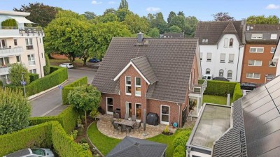 "Ihr Rückzugsort: Modernes Haus mit Solaranlage"