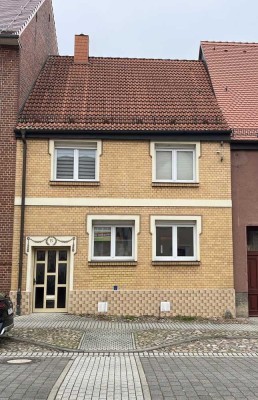 PROVISIONSFREI |NEUER PREIS | Charmantes Stadthaus in Kemberg - ideal für Familien, zentral gelegen