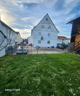 Geräumige und Helle DG Wohnung in Markgröningen