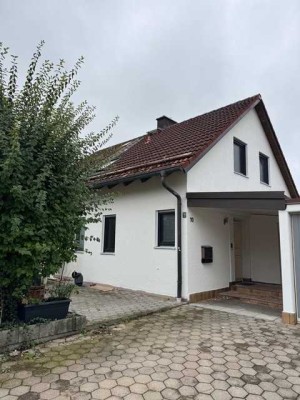 Einfamilienhaus mit großem Garten - Erstbezug nach Sanierung