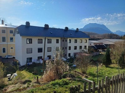 Gmunden - Theresienthal: Äußerst gepflegte, voll möblierte 53m² Erdgeschoss-Wohnung mit Garten!