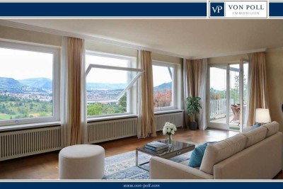 Villa mit 2 Wohneinheiten und Pool in Aussichtslage