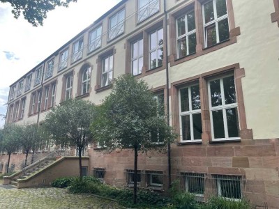 Befristet auf 2 Jahre! Studenten und Azubis aufgepasst! 1-Zimmer Apartment direkt am Wöhrder See!