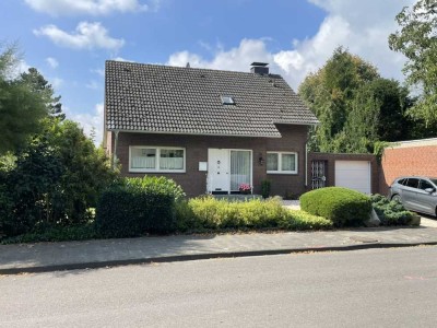 Geräumiges Einfamilienhaus mit Garage in Rinkerode