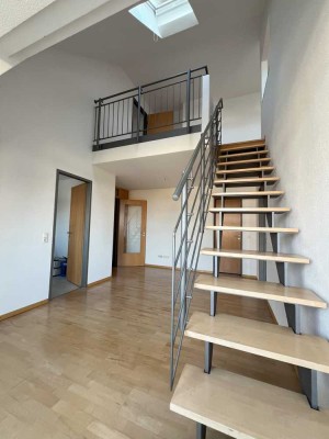 Traumwohnung im Inneren Süden: 2,5-Zi.-Maisonette 74 m², mit Balkon, Parkett, ruhig zum Innenhof!