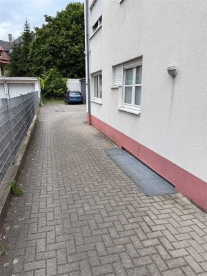 +++ LU.-MUNDENHEIM – AKTUELL VERMIETET: 3 ZKB – ETW MIT KFZ-STELLPLATZ IN SCHÖNER LAGE GELEGEN +++
