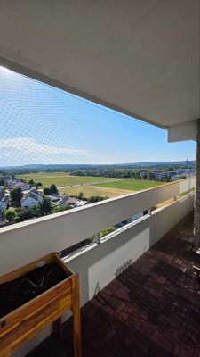 Möblierte 4,5-Zimmer-Komfortwohnung in Neu-Ulm