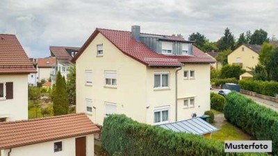 Mehrfamilienhaus mit 4 Wohnungen als Investition in die Zukunft