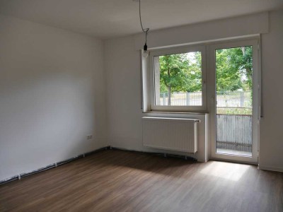 ﻿Schöne 2-Zimmer-Wohnung mit Balkon in Hanau-Großauheim zu vermieten