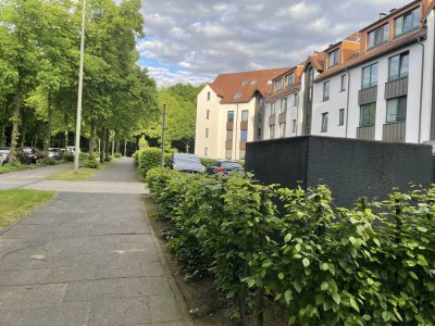 Exklusive, modernisierte 2-Zimmer-Wohnung mit Einbauküche in Erkrath