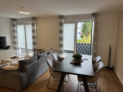 Neuwertige 2-Raum-Wohnung mit Balkon und TG in Düsseldorf