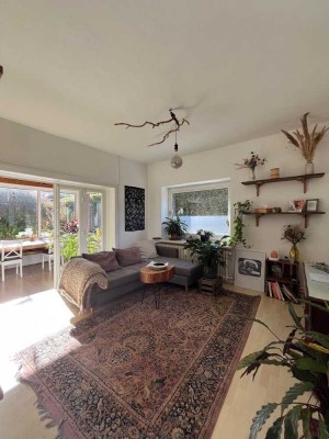 2,5 

Zi Terrassenwohnung mit Wintergarten im Grünen