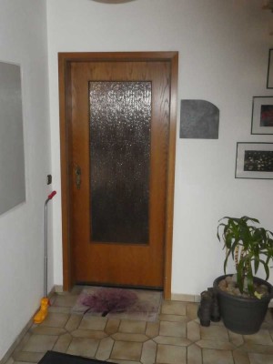 Modernisierte 3-Zimmer-Wohnung in Neroth