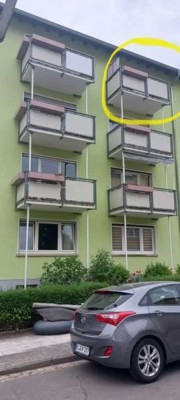 Stilvolle, modernisierte 1-Zimmer-Wohnung mit Balkon und EBK in Kaiserslautern