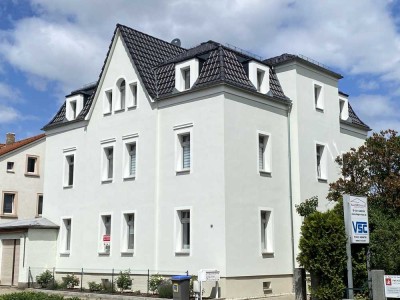 Niedliche 2,5 Zi. Wohnung in saniertem Altbau in Dresden-Cossebaude