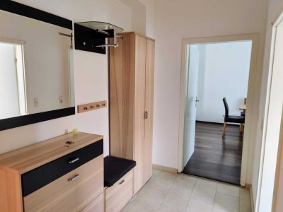 Exklusive, vollständig renovierte 2-Zimmer-Loft-Wohnung mit Balkon und Einbauküche in Kaufbeuren