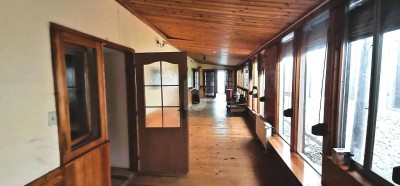 MEHRERE WOHNEINHEITEN MIT EHEMALIGER TISCHLEREI - WOHNEN UND ARBEITEN