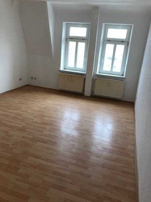 Elegante 5-Raum-Wohnung - mit Tageslichtbad , Wanne und Dusche