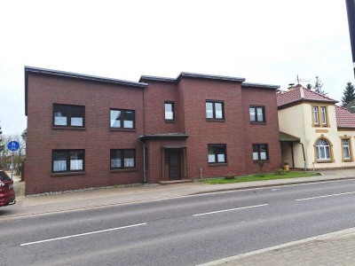 Modernes Haus mit Einliegerwohnung in Goldberg
