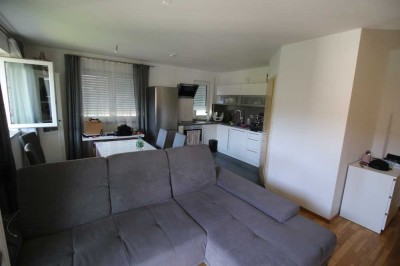 3-Zimmer Wohnung mit Balkon zu vermieten!