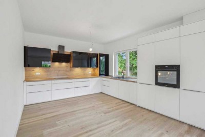 NEUBAU - fertiggestellt und sofort bezugsfrei !  Flexible Nutzung - Top Potenzial - Top Lage...