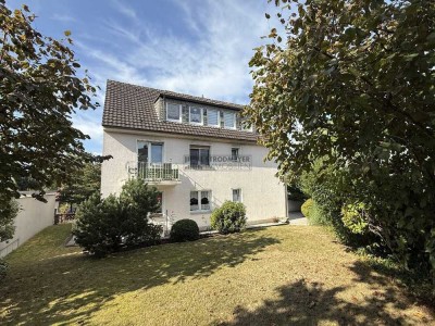 Helle 3-Zimmer Wohnung mit Balkon in ruhigem 3-Familienhaus