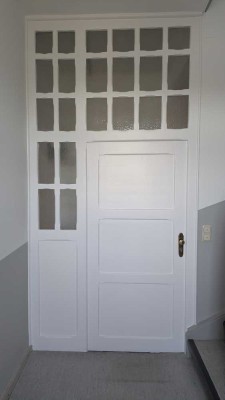 Sehr schöne helle 3  Zimmer Wohnung, Altbau, EBK, Pödeldorferstraße