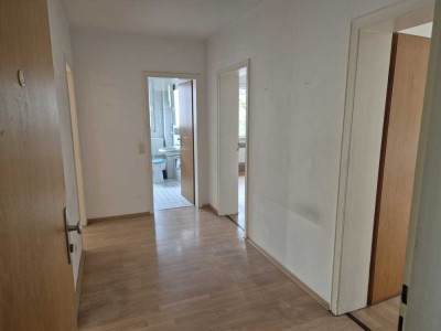 Gepflegte 3 5-Zimmer Wohnung in