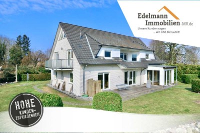 ZFH in nahezu-Alleinlage mit 10 Zi. in Dierhagen, ca. 280m² Wfl. & ca. 1.400m² Grdst. in Ostseenähe!