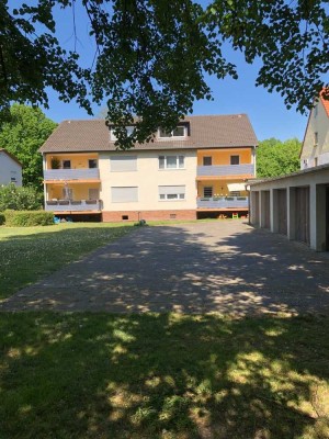 DG-Wohnung mit zwei Zimmern in Oppau -Ludwigshafen