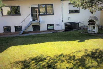 Hochwertige 4-Zimmer-Erdgeschosswohnung mit Terrasse