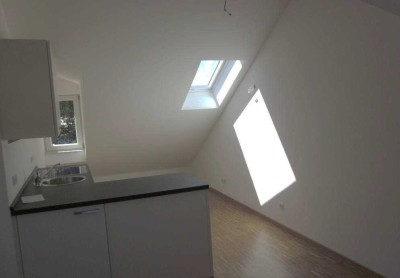 Charmante 1-Zimmer Dachgeschosswohnung in Tutzing