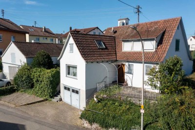 Preiswertes und großes 6-Zimmer-Haus mit Werkstatt und großem Garten in Großbottwar