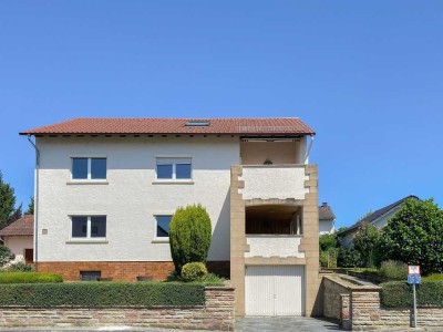 Platz für alle – Zweifamilienhaus mit Wohlfühlfaktor