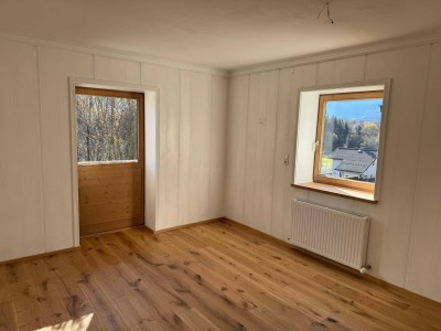 Komplett renovierte schöne und helle 2,5-Zimmer Wohnung mit Balkon in Westendorf 1.12.
