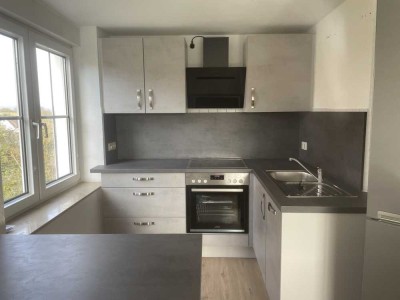 3 Zimmer, EBK, Balkon in Birlenbach