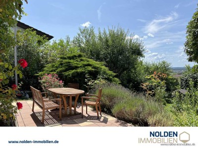 ***WOHNEN IM BUNGALOWSTIL - WEITBLICK & WOHLFÜHLGARTEN INKLUSIVE***