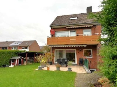 Reihenendhaus mit Terrasse, Garten und Garage