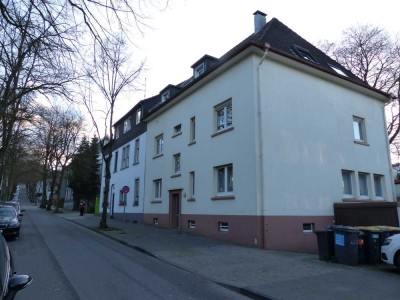 Freundliche, gepflegte 5-Zimmer-DG-Wohnung zur Miete in Remscheid-Lennep