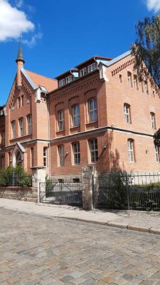 2- Raum barrierearme DG-Wohnung mit Loggia im Herzen von Quedlinburg su. ruhige Mieter*in