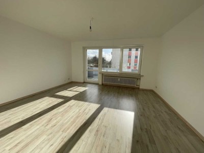 Frei! Schöne 3-ZKB-Wohnung mit Balkon in Geismar