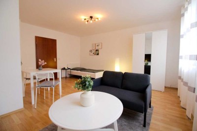 Große und modern möblierte 1-Zimmer-Wohnung in Top-Lage nahe Innenstadt